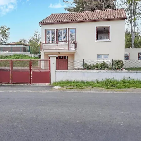 3 Bedroom Gorgeous In *